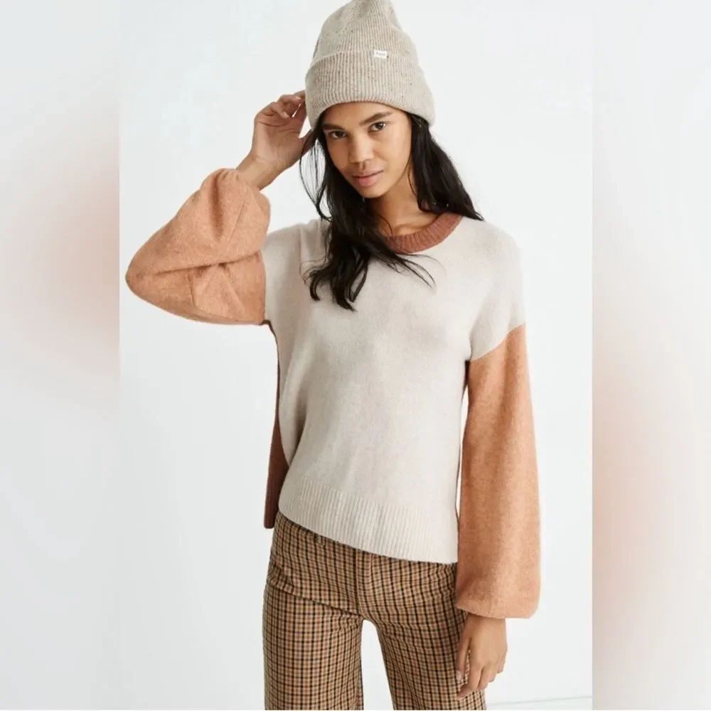 Madewell Payton beige colorblock crew neck sweater